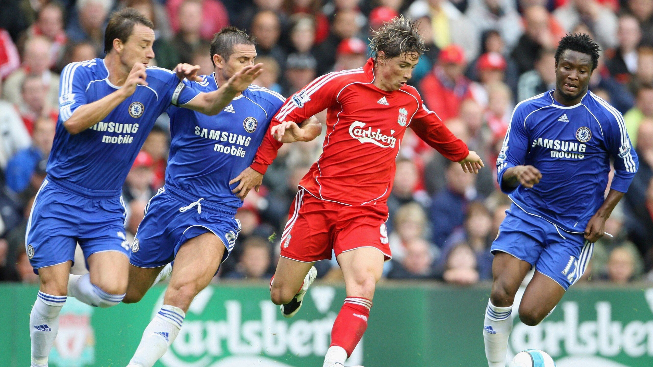 楚阿梅尼教科书级掌控,瑞士战术碾压智利启示录