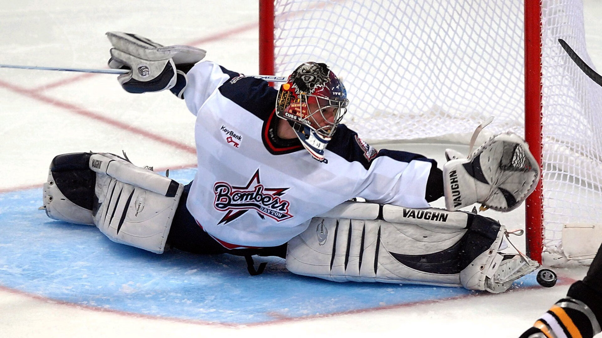 克瓦拉茨赫利亚闪耀全场，哥斯达黎加与摩洛哥之战见证新星诞生