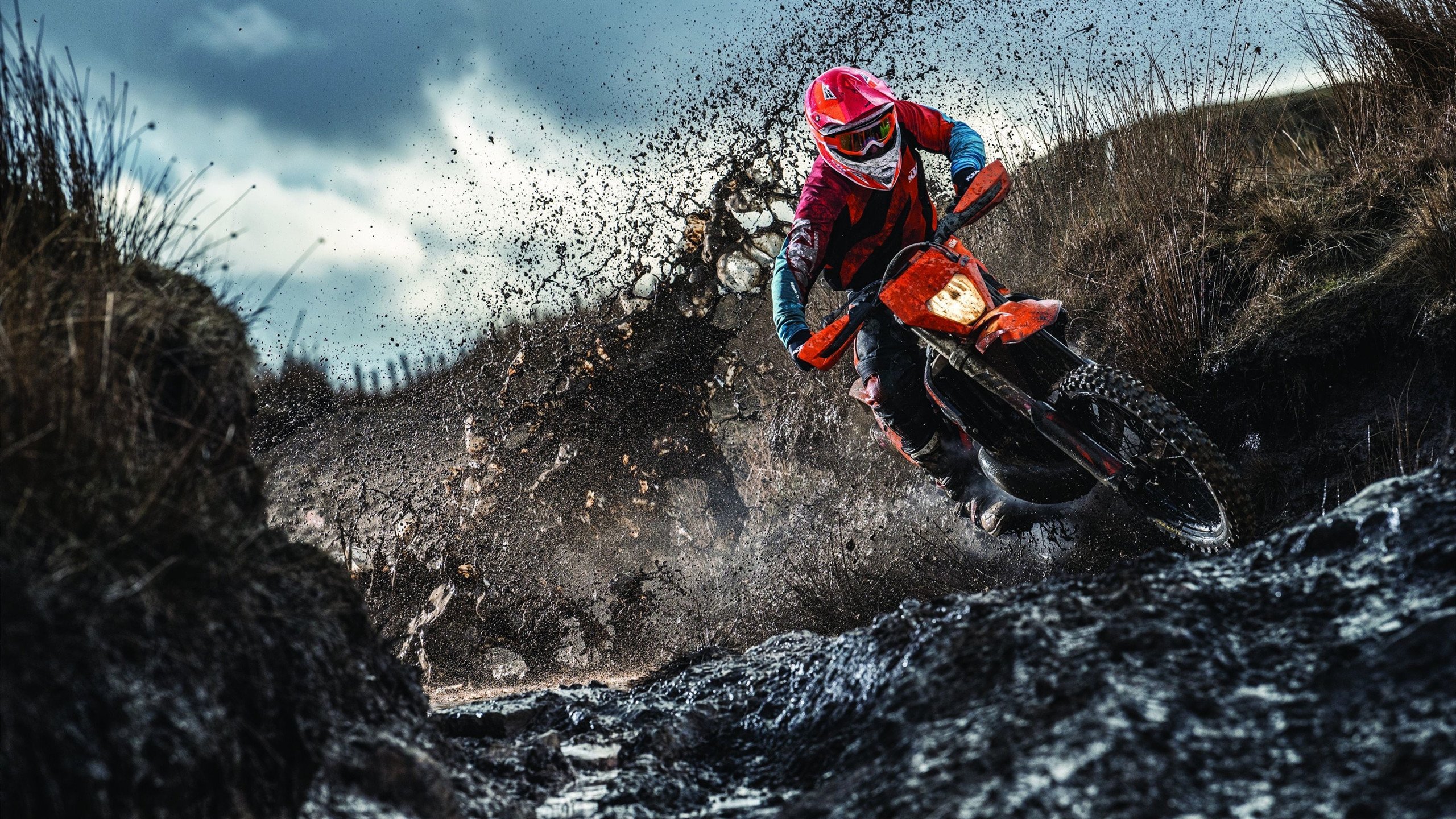 巴尔韦德统治全场，土耳其对阵波兰的战术交响曲