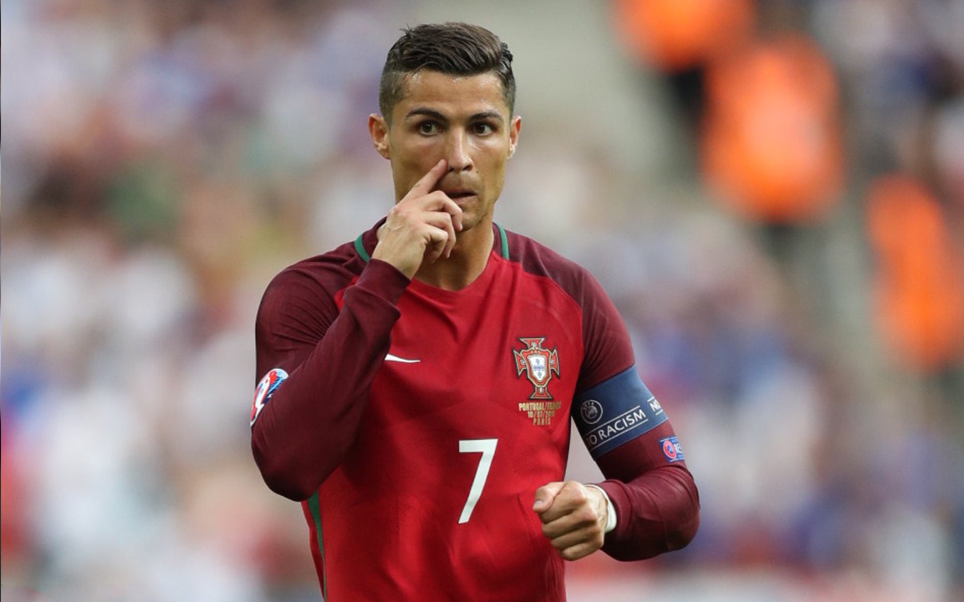 新王登基，皮亚斯特里闪耀赛场，红牛车队完胜雷诺的战术与天赋交响曲